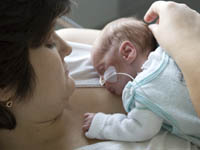 Neonatologie Mutter mit Kind